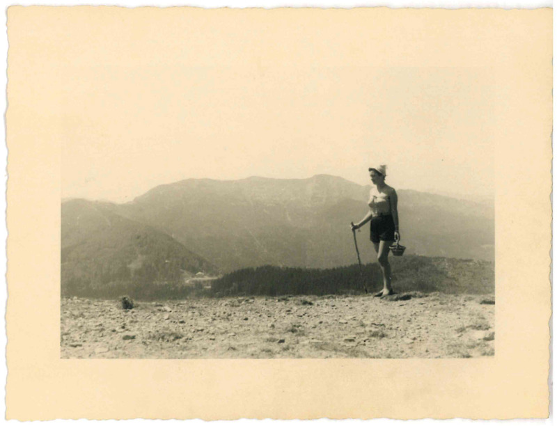 Jole Giannelli sul monte Maiori, Abetone (PT), agosto 1953