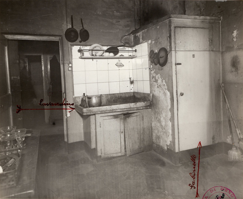 La cucina con il lavandino dove Celeste Genova sezionò il cadavere di Italia Vannini