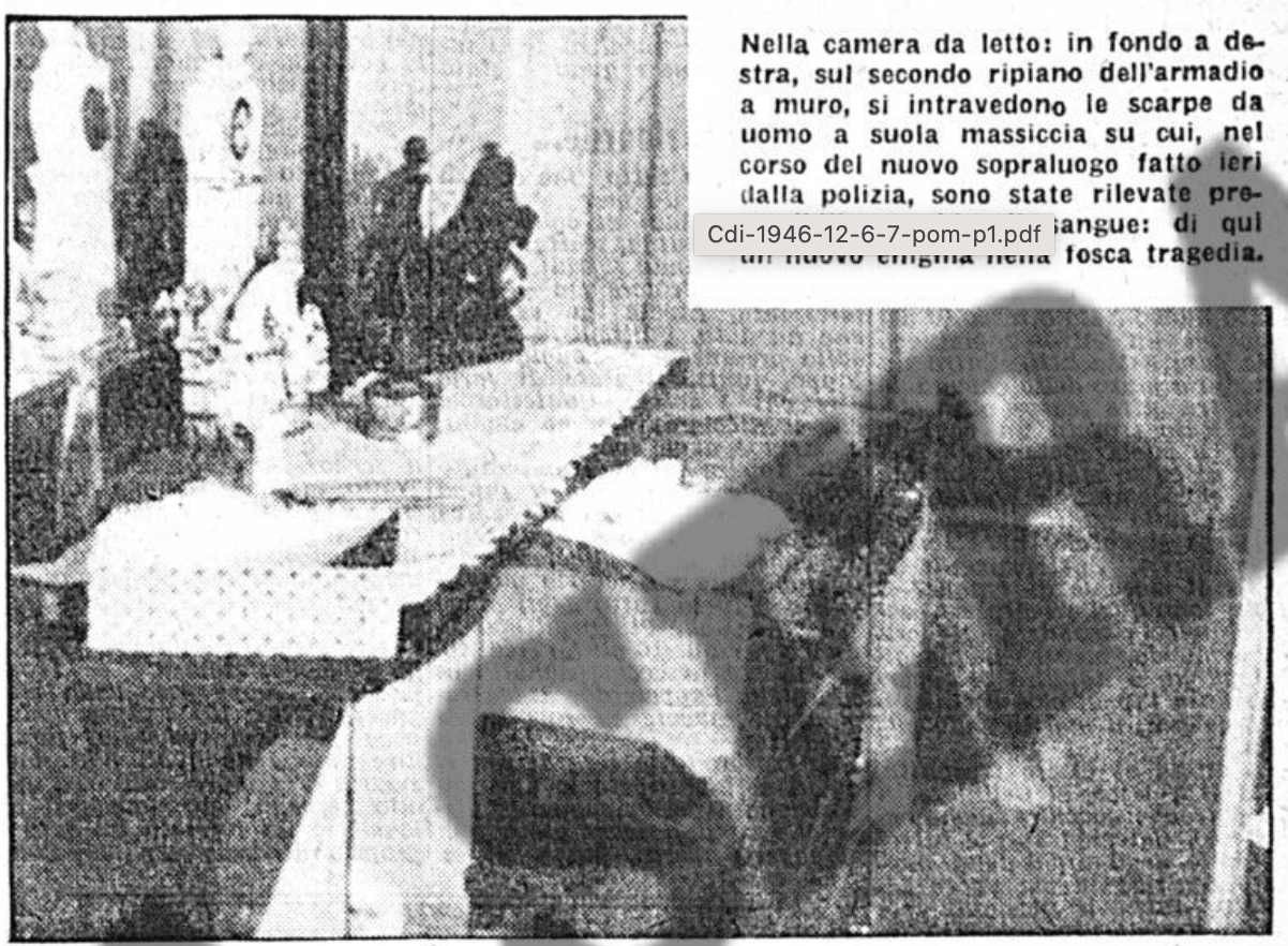 La camera da letto nell'appartamento della strage